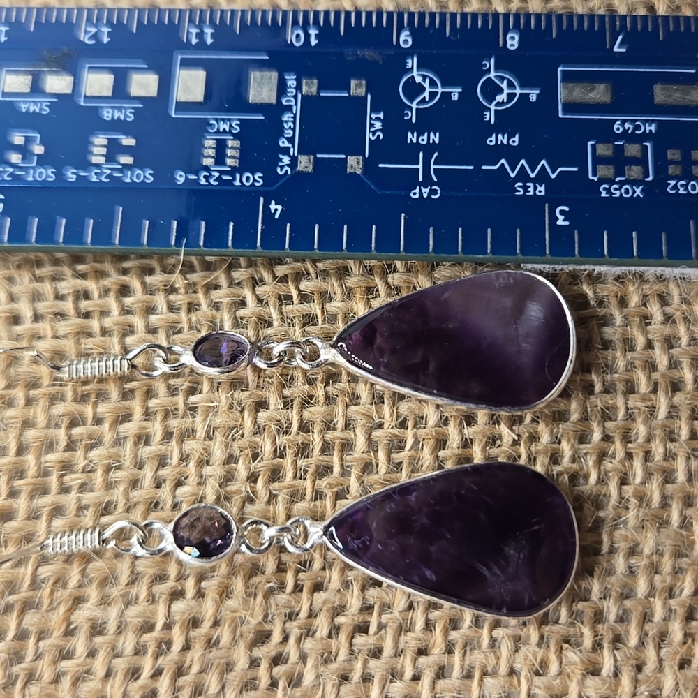 Amethyst Dangle Earrings NWOT #53 - Picture 2 of 4